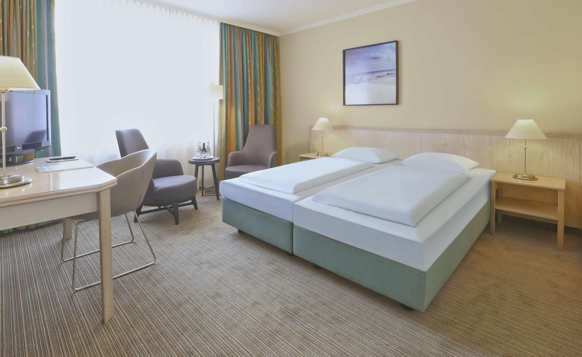 Upstalsboom Parkhotel Emden Zewnętrze zdjęcie